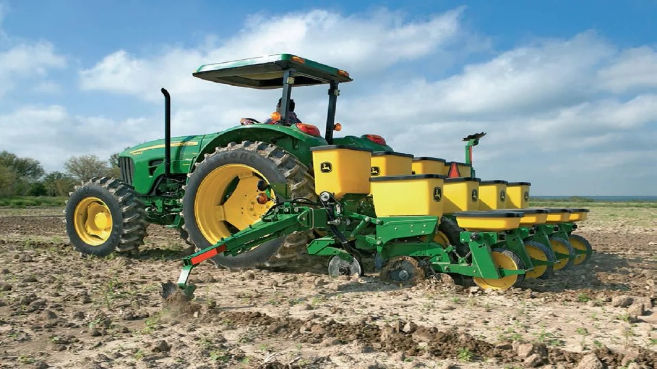 John Deere 1015 Drawn Planter - Precision Planting Equipment