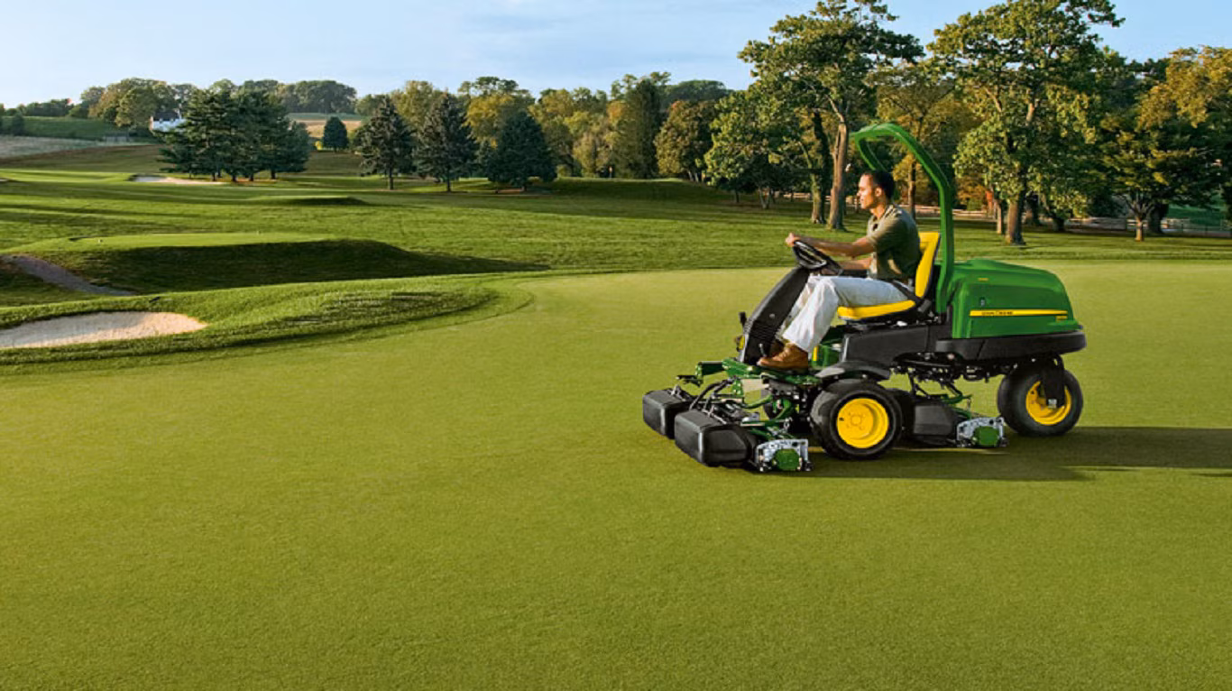 John Deere Commercial Turf Equipment